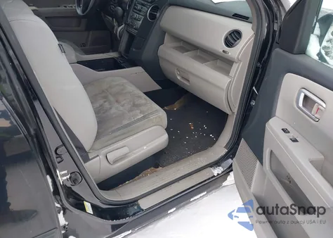 2013 Honda Pilot Lx z USA, uszkodzony, nr VIN 5FNYF4H25DB079736